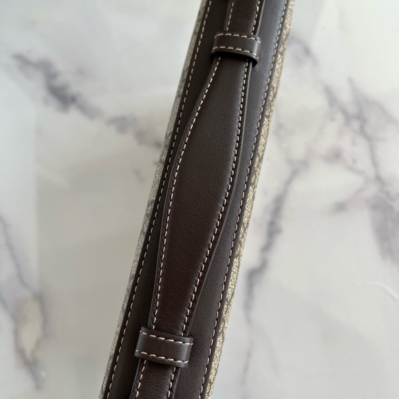 Authentic Gucci double  Zip top handle Clutch Bag - Picture 3 of 16